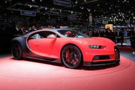 SIÊU XE BUGATTI CHIRON SPORT GIÁ GẦN 3 TRIỆU USD
